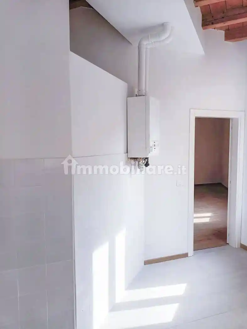 Quadrilocale via Massimo d'Azeglio 24C, Centro Storico, Bologna - foto 5