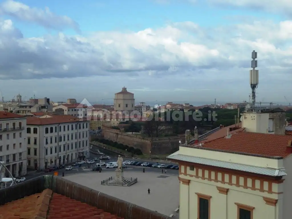 Appartamento in vendita a Livorno