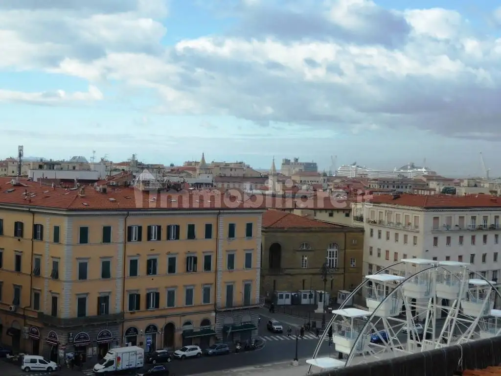 Quadrilocale piazza della Repubblica, Via Grande - Piazza della Repubblica, Livorno - foto 3