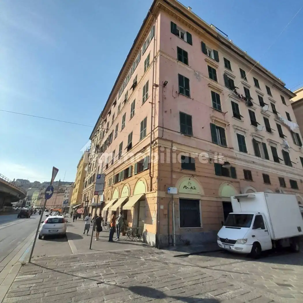 Appartamento in vendita a Genova