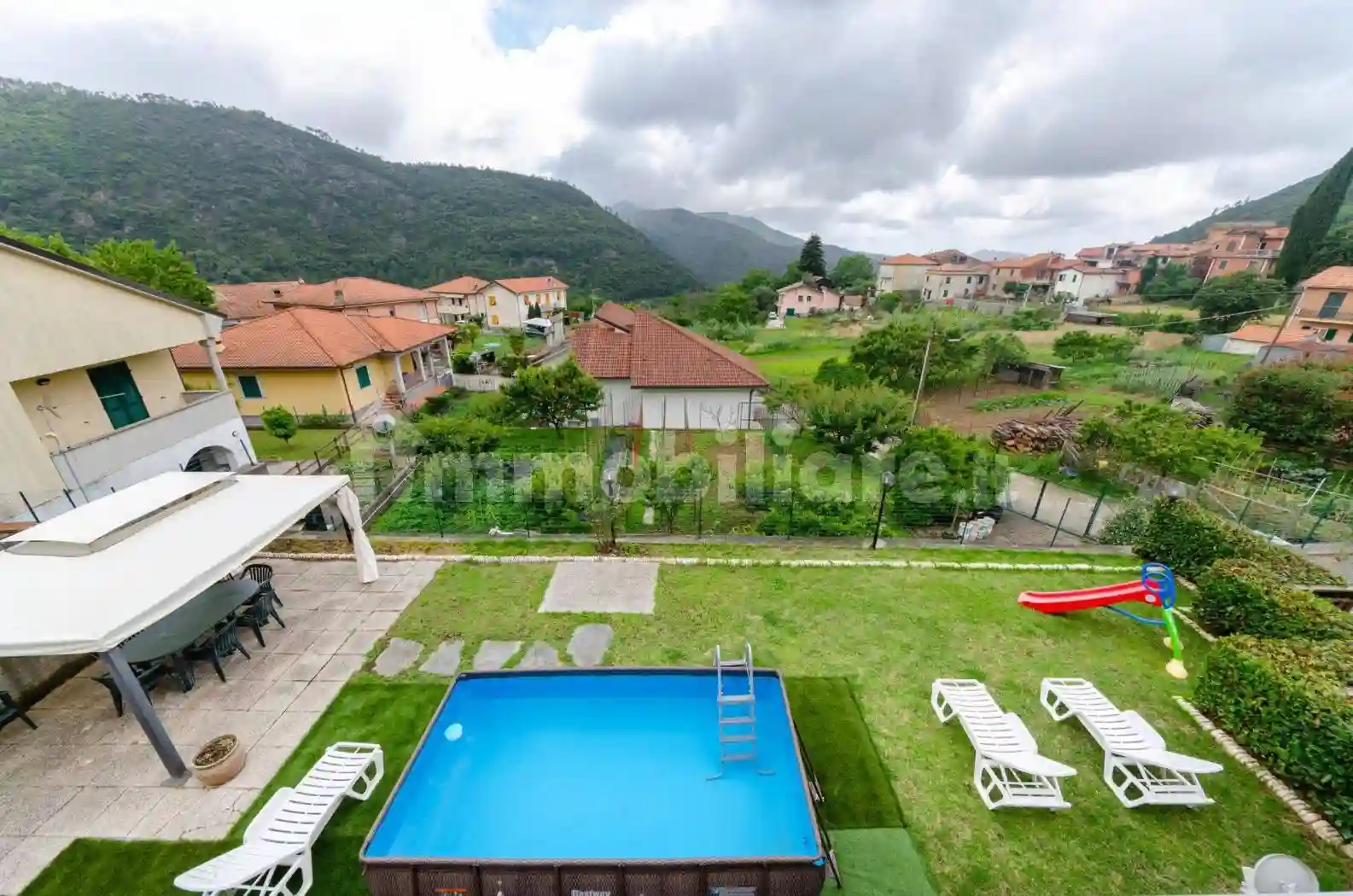 Villa - foto 2