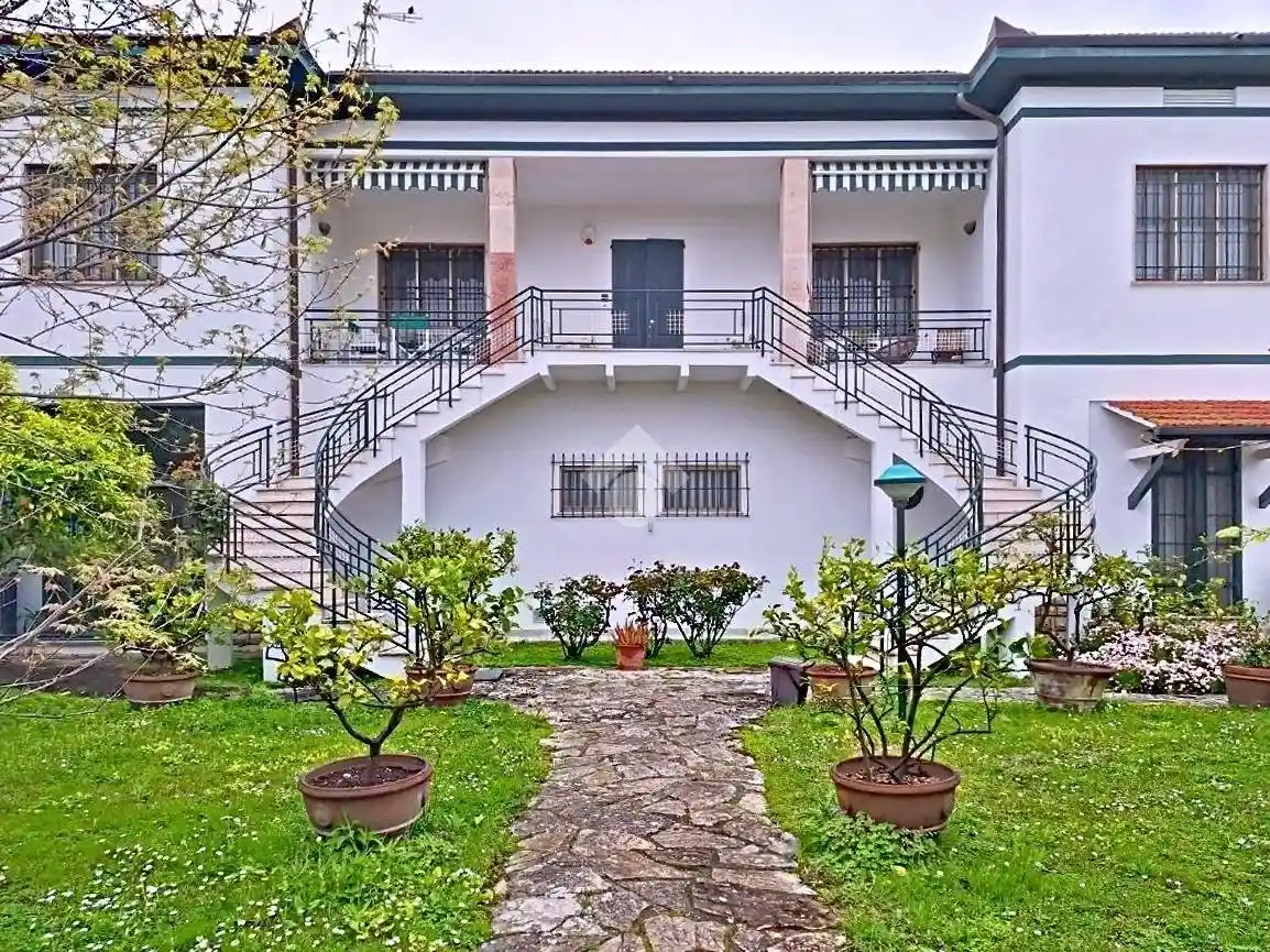 Appartamento via Amedeo 116, Vecchiano Nodica, Vecchiano - foto 4