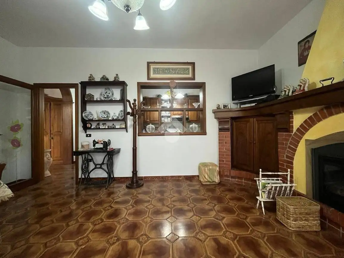 Terratetto unifamiliare Casa Indipendente via Del Bertacchino, Massarosa Paese, Massarosa - foto 2