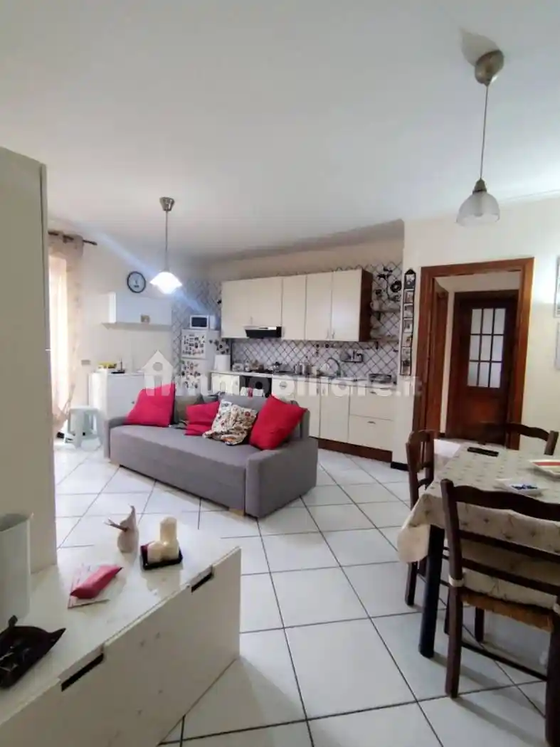 Bilocale Strada Comunale Santa Croce ad Orsolone, Zona Ospedaliera, Napoli - foto 3