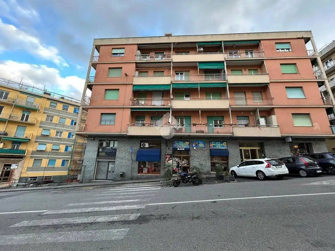 Appartamento in vendita a Genova