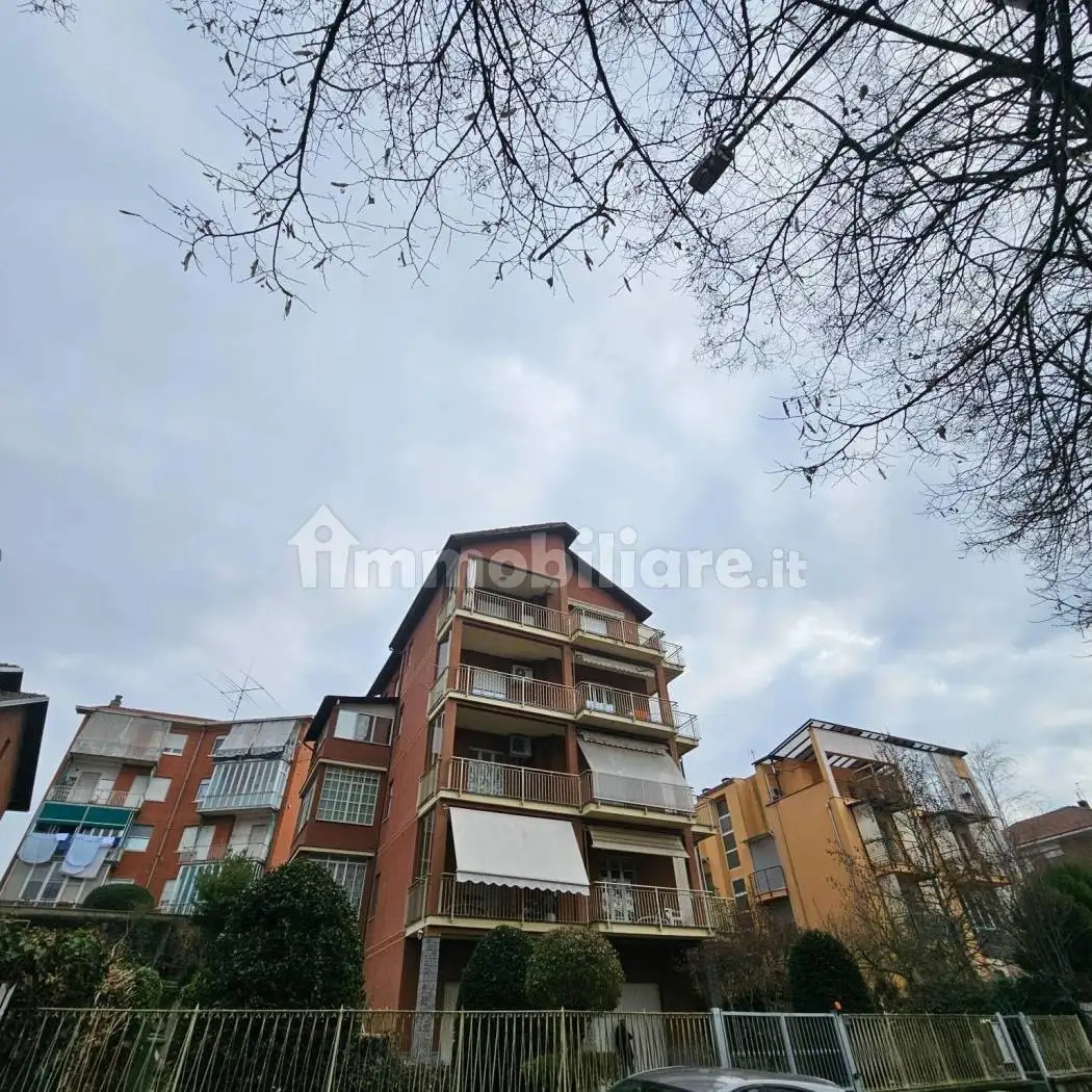 Quadrilocale via Leonardo Bistolfi 24, Ospedale, Asti - foto 2