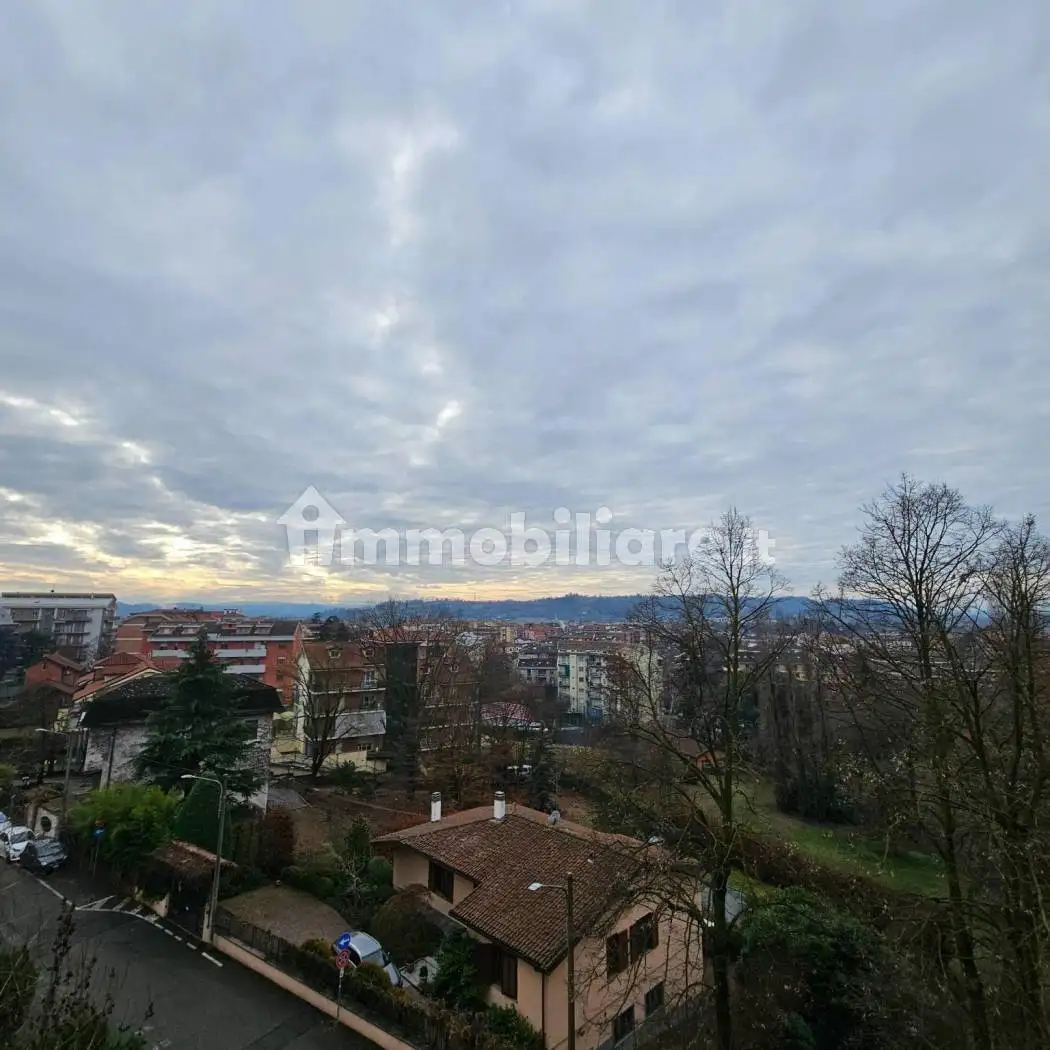 Quadrilocale via Leonardo Bistolfi 24, Ospedale, Asti - foto 4