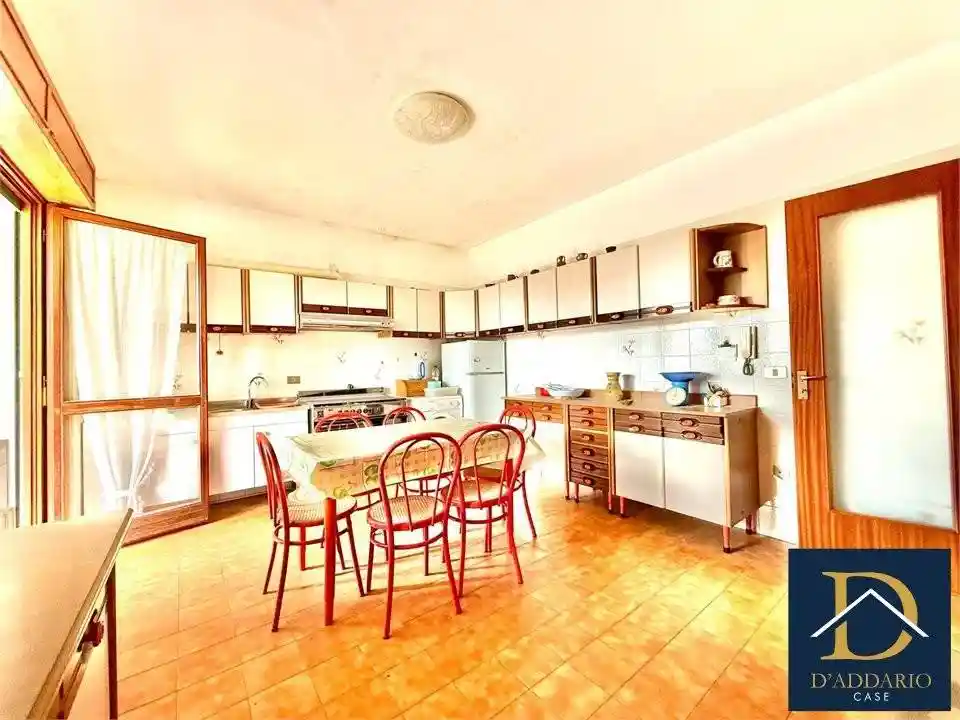 Quadrilocale via Alcide De Gasperi 9, Paolo VI, Taranto - foto 2