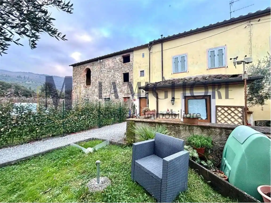 Terratetto unifamiliare via Santomato, 22/b, Santomato, Pistoia - foto 2