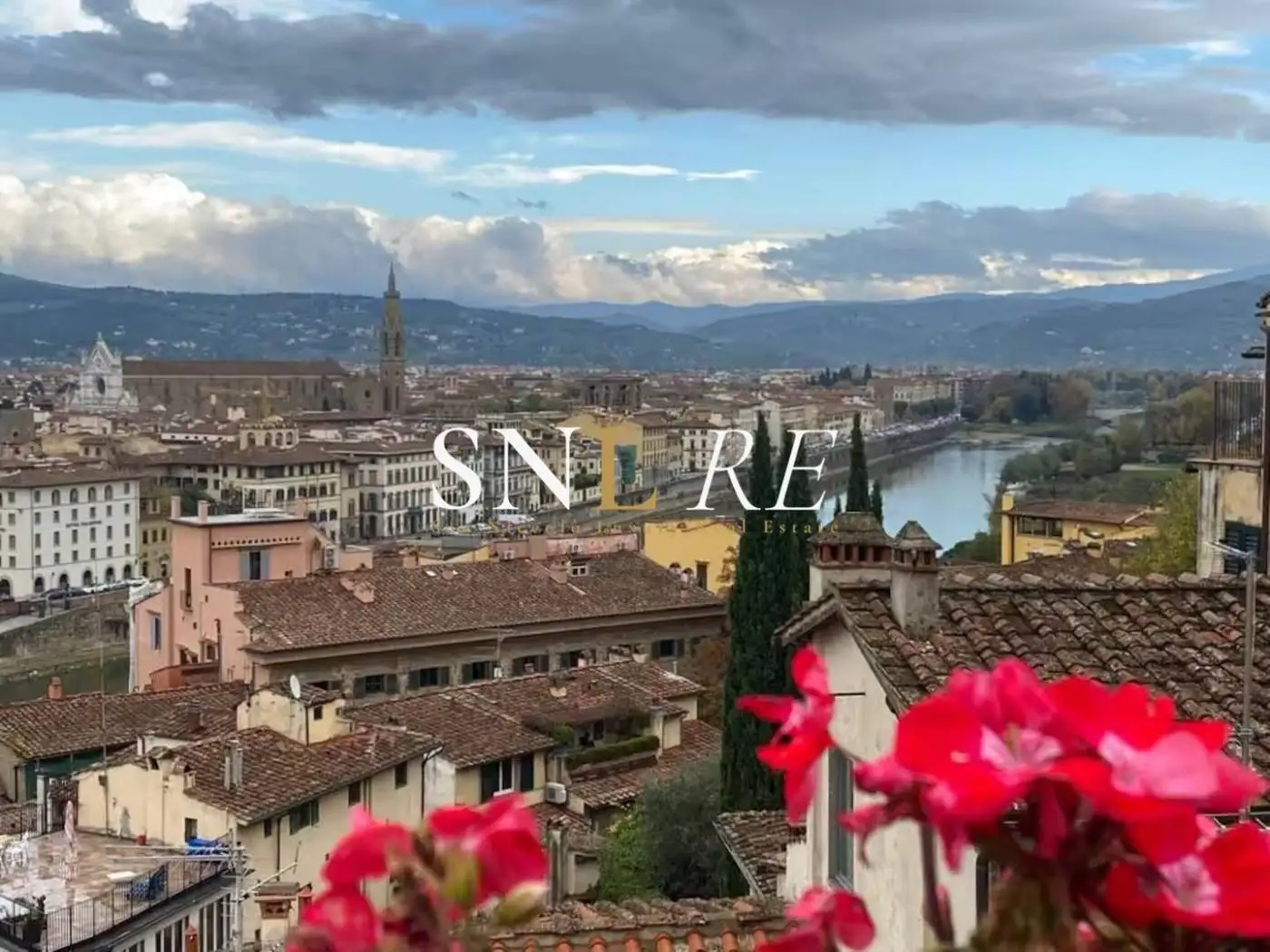 Palazzo - Edificio in vendita a Firenze