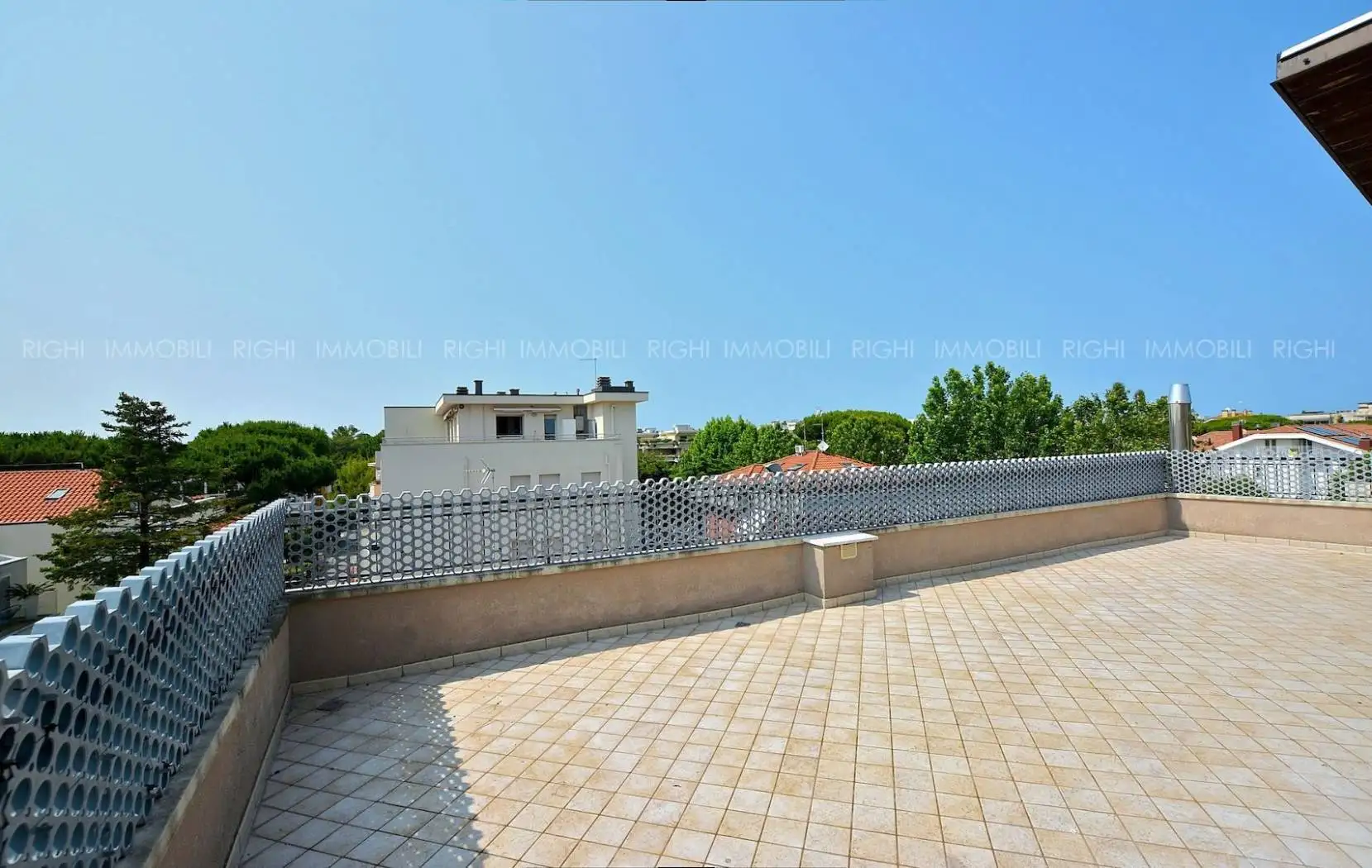 Appartamento in vendita a Riccione