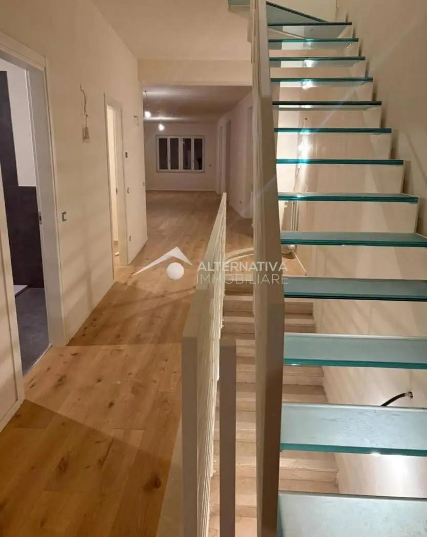 Casa indipendente in vendita a Lucca