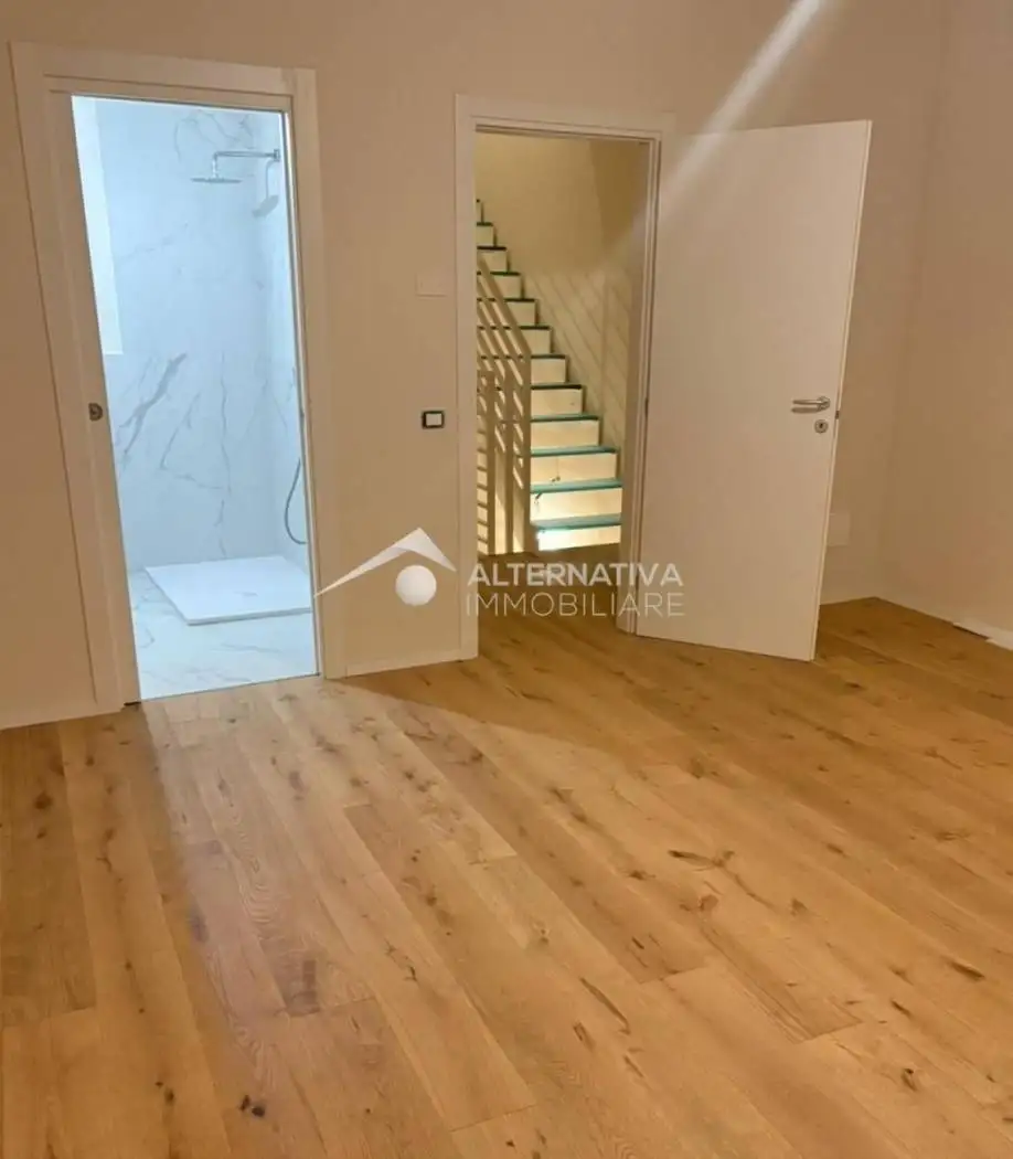 Terratetto unifamiliare via Tegrimi, Piazza Napoleone - San Michele, Lucca - foto 2