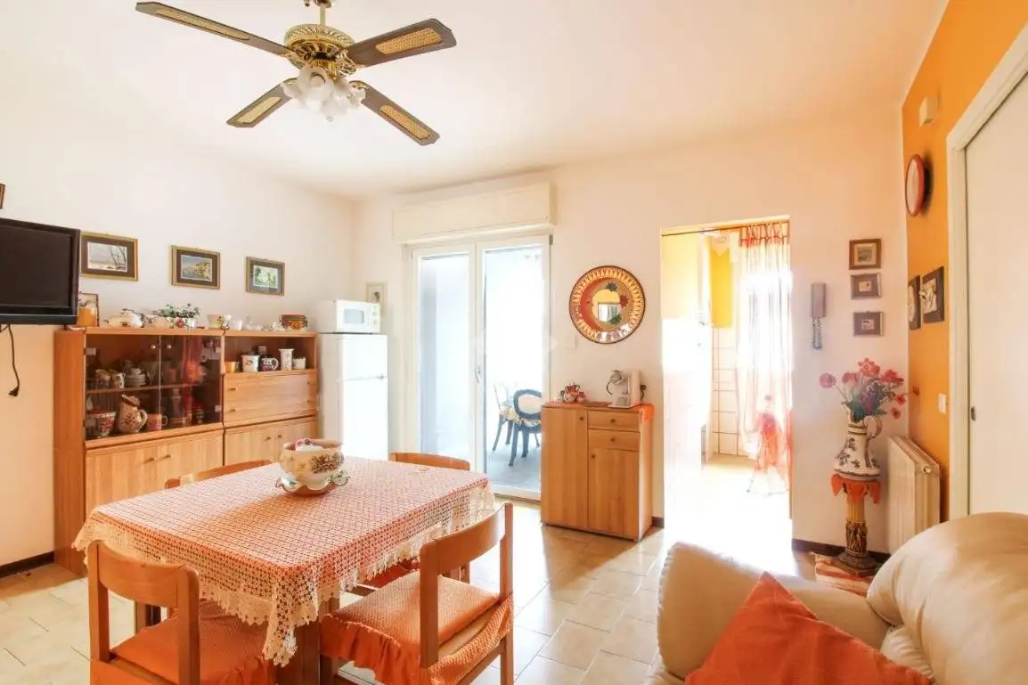 Trilocale via Maddalena 8, Centro, Alba Adriatica - foto 5