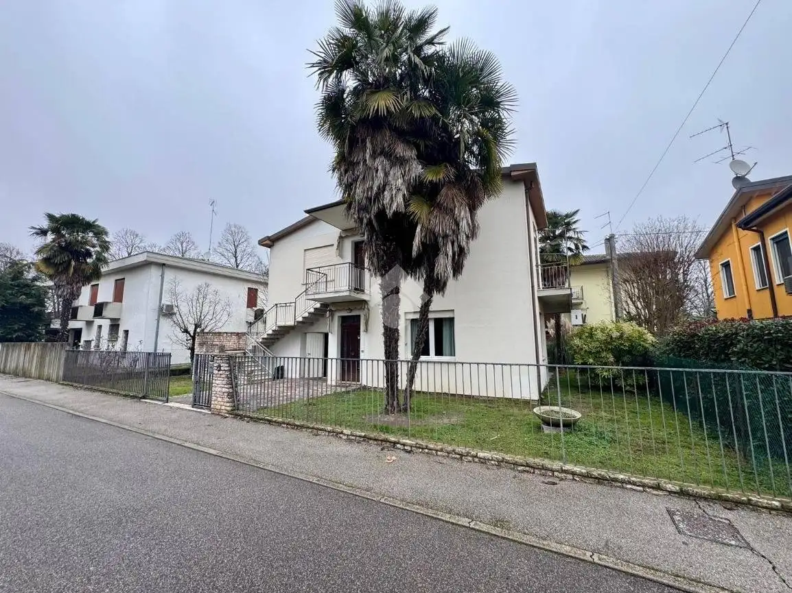 Villa unifamiliare via Abano Terme 3, Commenda, San Bortolo, Rovigo - foto 2
