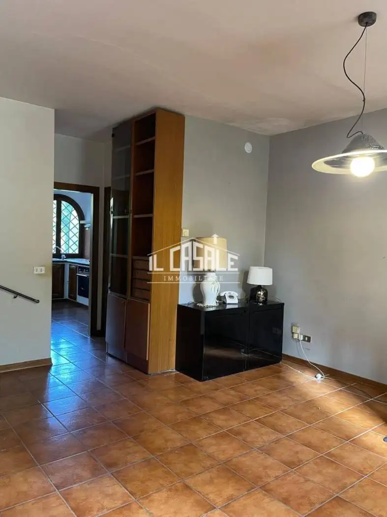 Villa a schiera 5 locali, buono stato, Centro, Dicomano - foto 2
