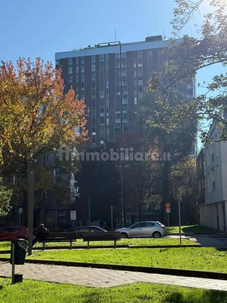 Attico via Giovanni Giolitti 22, Sant'Ambrogio - San Magno, Legnano - foto 2