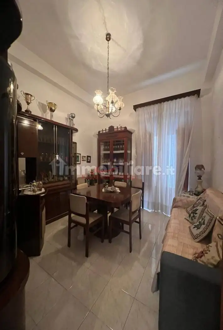 Palazzo - Edificio in Vendita - foto 2