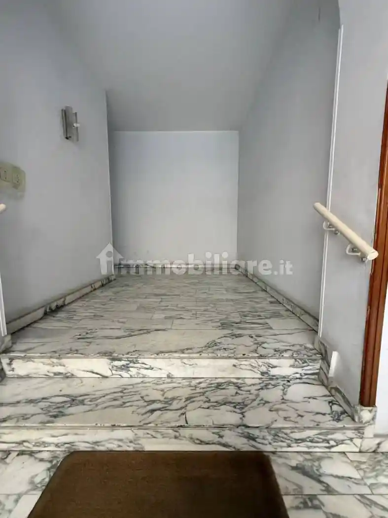 Quadrilocale piazza San Luigi 8, Rapisardi, Catania - foto 5