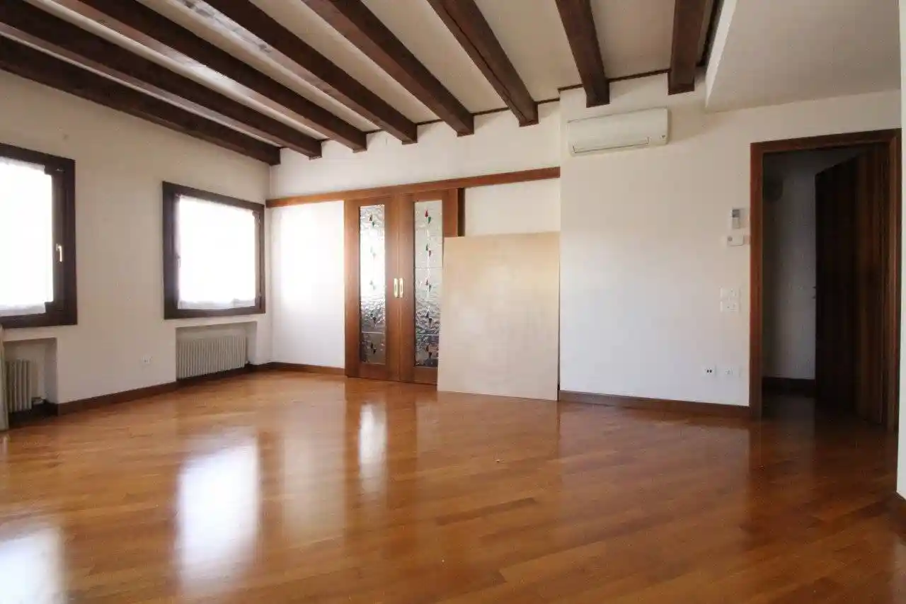 Appartamento piazza Giacomo Matteotti, Centro Storico, Vicenza - foto 4