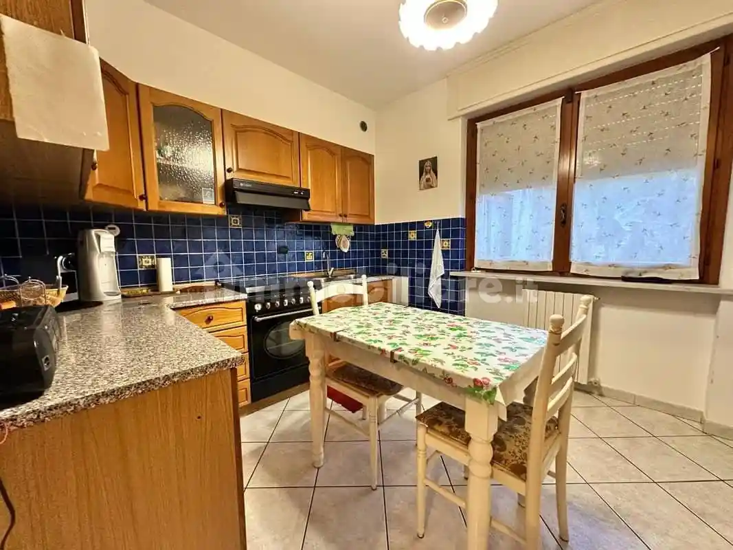 Quadrilocale via Benedetto Carelli 36, Centro, Varallo - foto 2