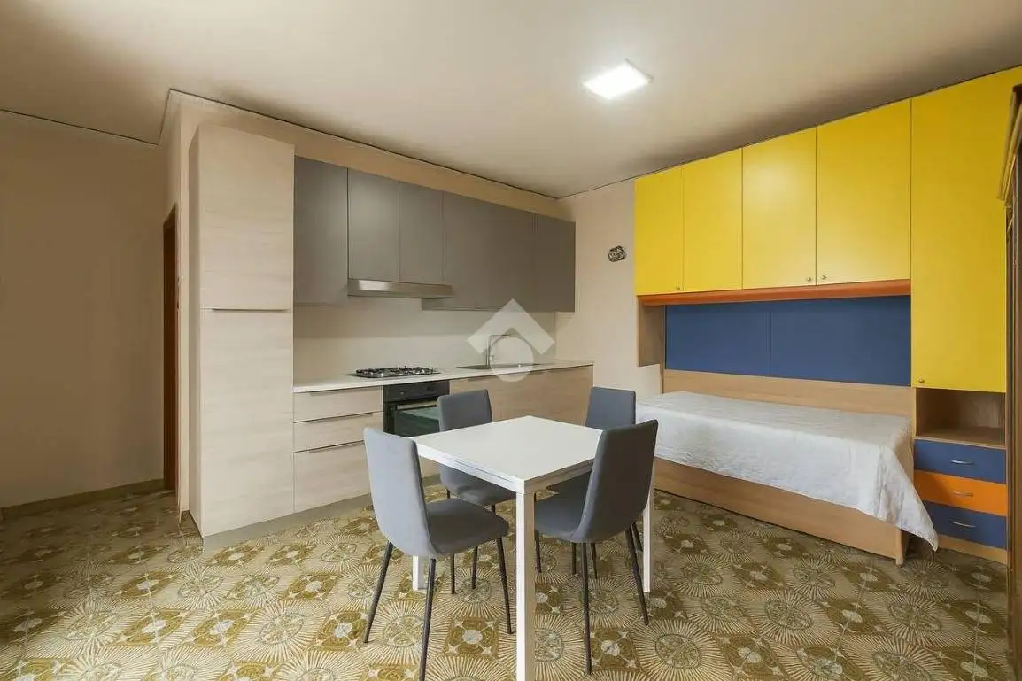 Appartamento in affitto a Aversa