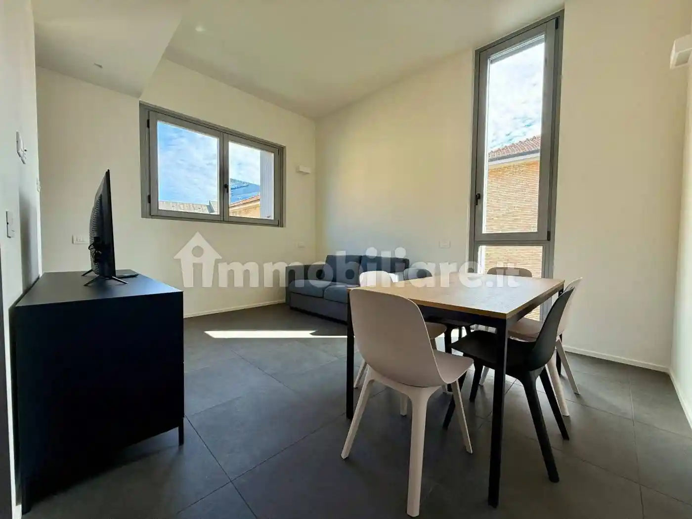 Trilocale viale Renato Serra 10, Monte Rosa - Lotto, Milano - foto 2