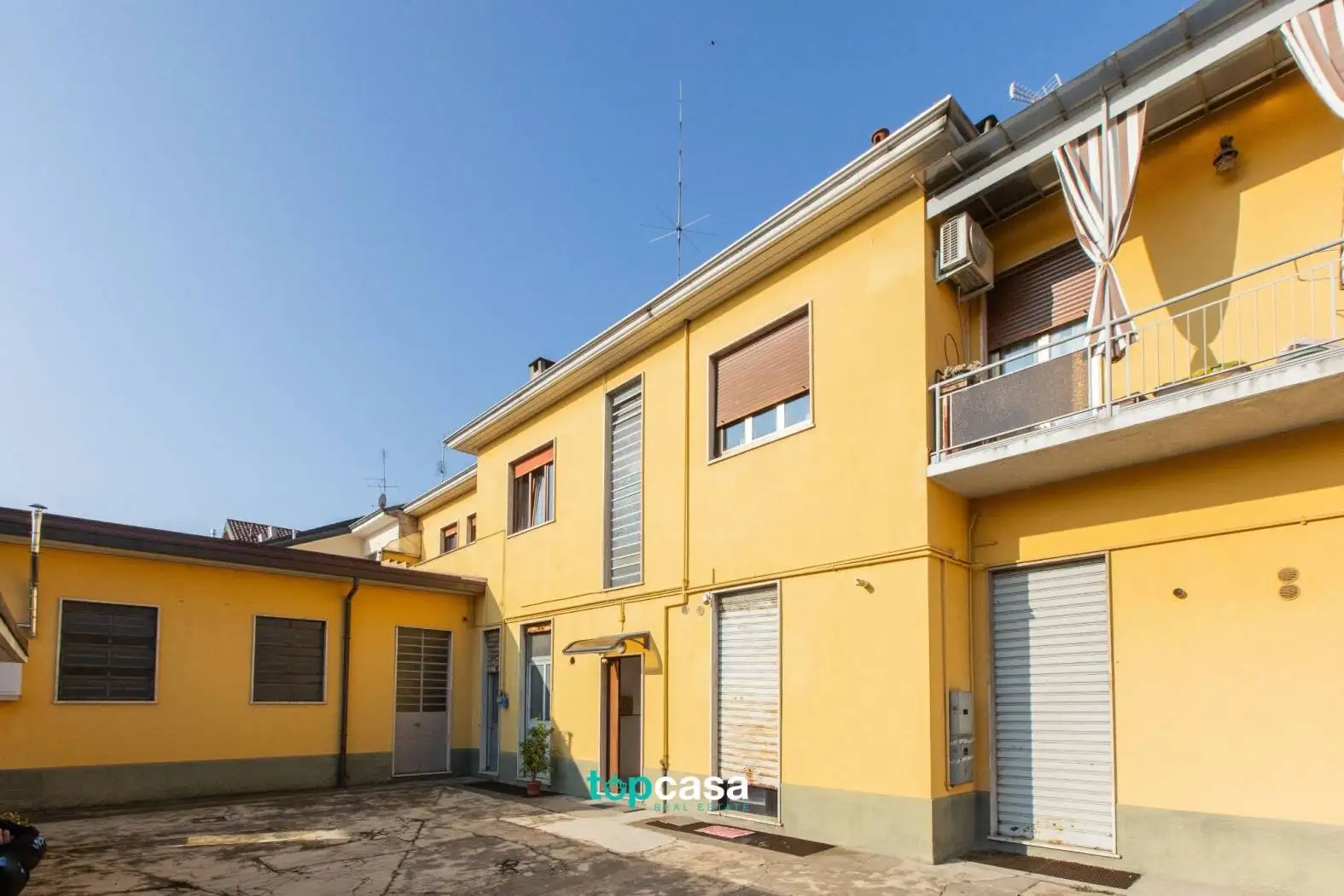 Bilocale via Francesco De Sanctis 13, Beata Giuliana, Busto Arsizio - foto 3