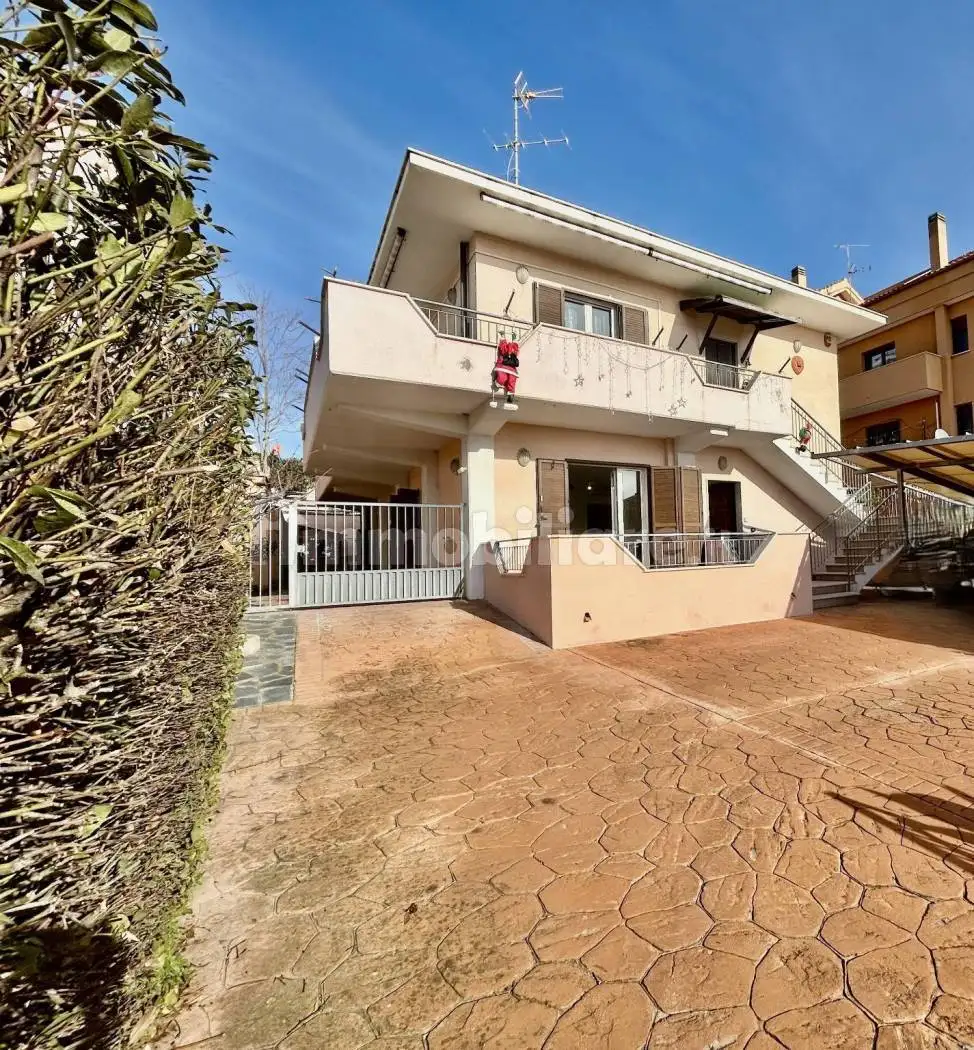 Appartamento in vendita a Santa Marinella