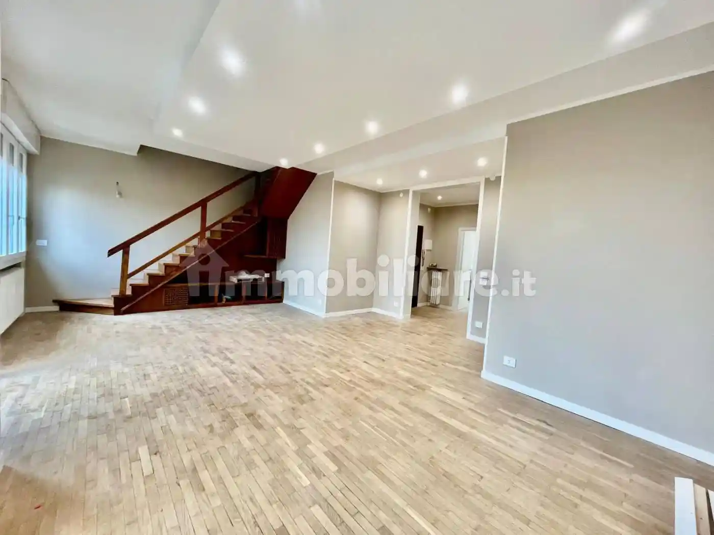 Appartamento ottimo stato, su più livelli, Ospizio - San Maurizio, Reggio Emilia - foto 5