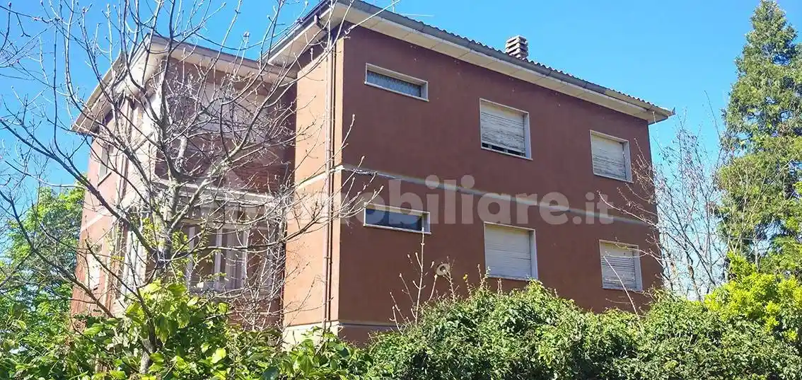 Villa in vendita a Casina