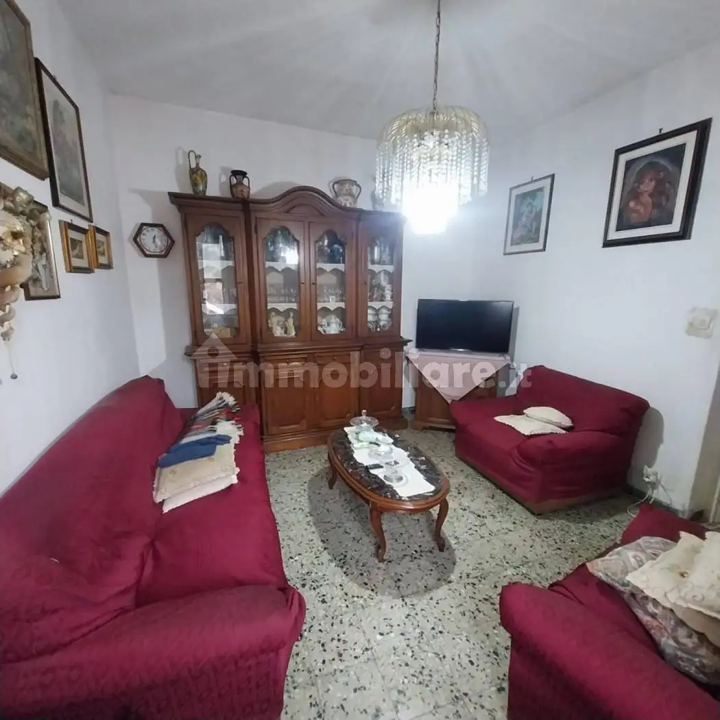 Terratetto unifamiliare 150 m², da ristrutturare, Centro, Calci - foto 2