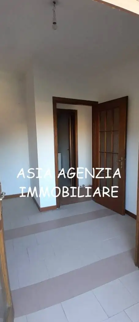 Trilocale via Don Nicola Petrobelli, Centro, Borgo San Giacomo - foto 3