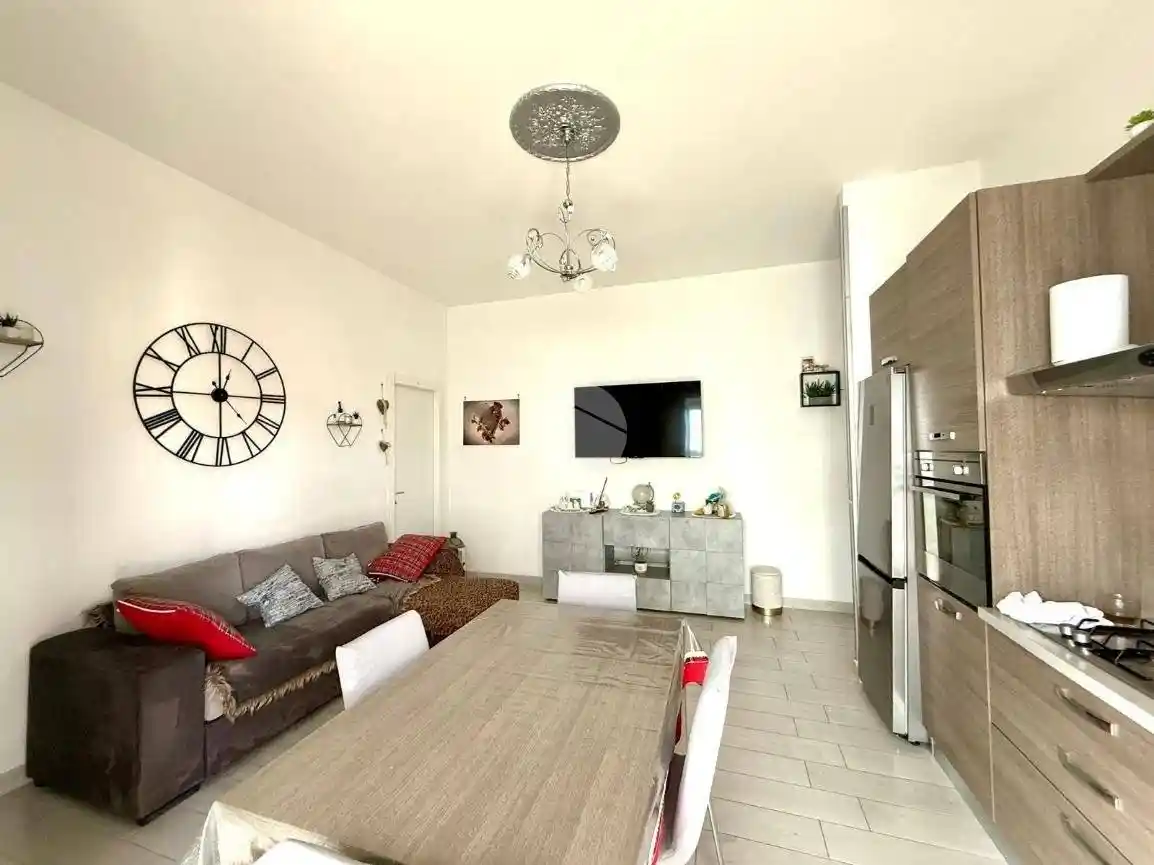 Trilocale via Umbria 4, Secondigliano, Napoli - foto 2