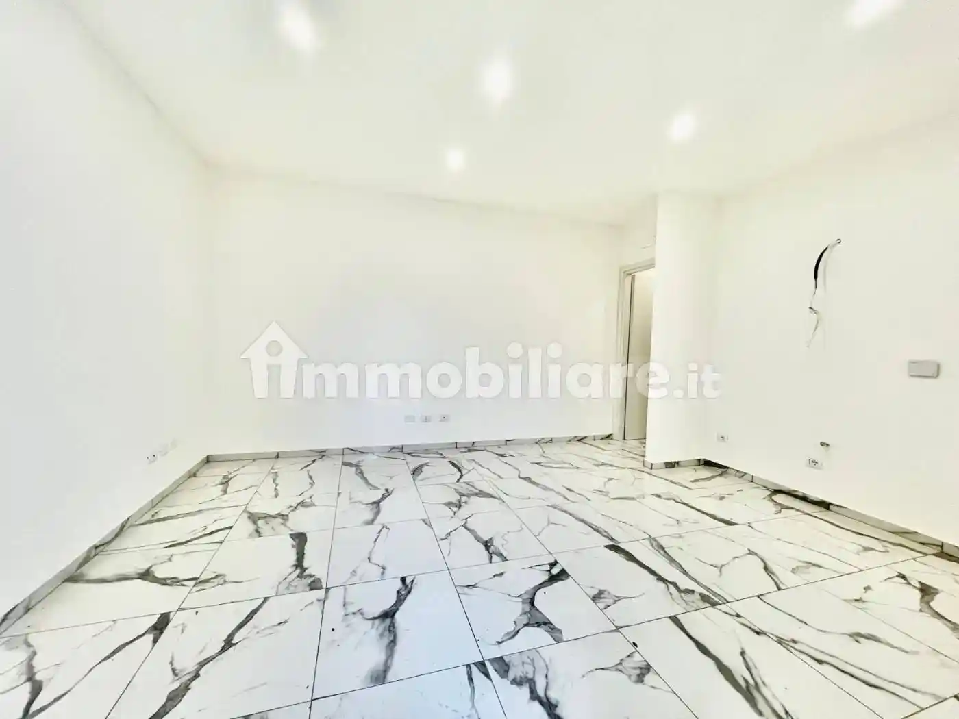 Bilocale ottimo stato, piano terra, Ospedale - Villaggio Manenti, Reggio Emilia - foto 2