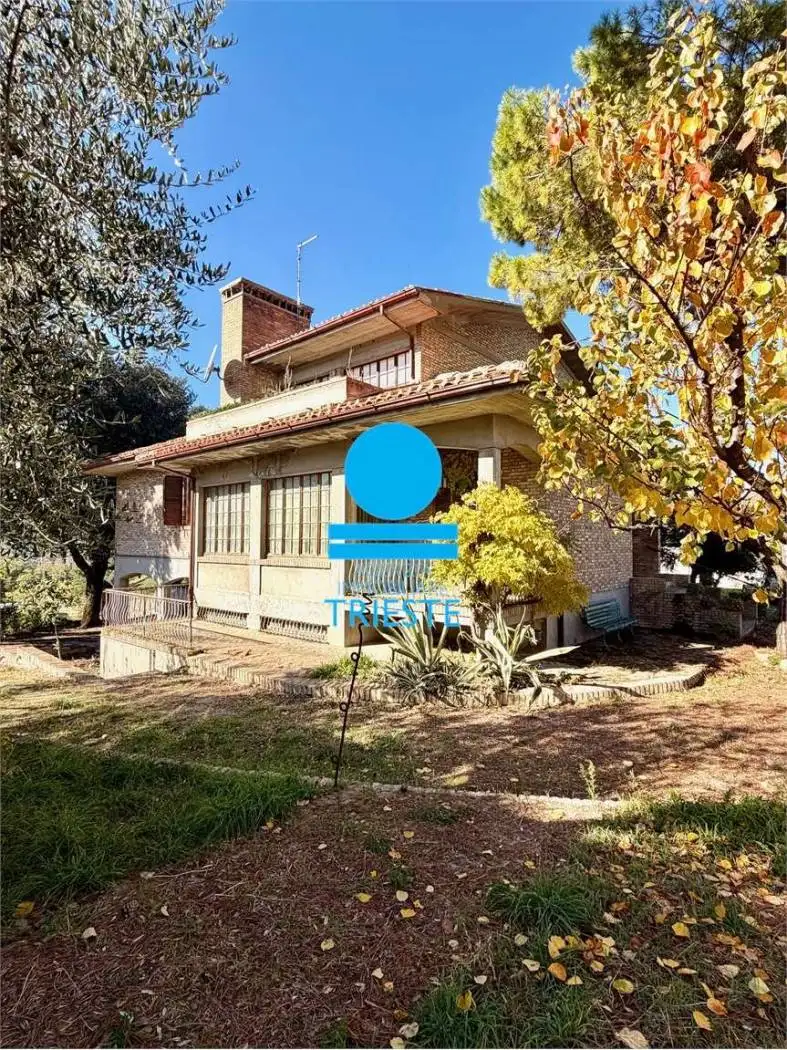 Villa in vendita a Mombaroccio