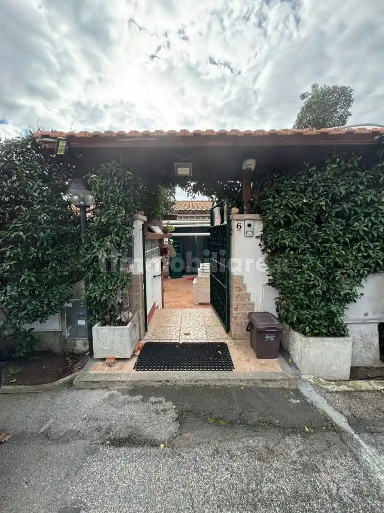 Villetta a schiera in vendita a Ardea