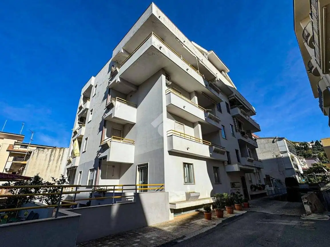 Quadrilocale via Dogana 251B 251, Centro, Amantea - foto 2