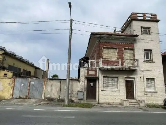 Casa indipendente in asta a Borgo d'Ale