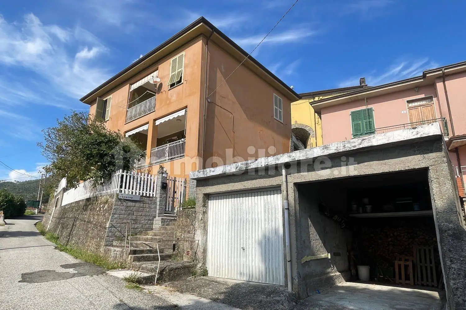 Villa bifamiliare via Capanne 1/3, Castiglione Vara, Beverino - foto 3