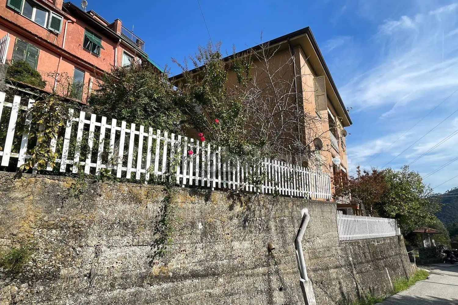 Villa bifamiliare via Capanne 1/3, Castiglione Vara, Beverino - foto 4