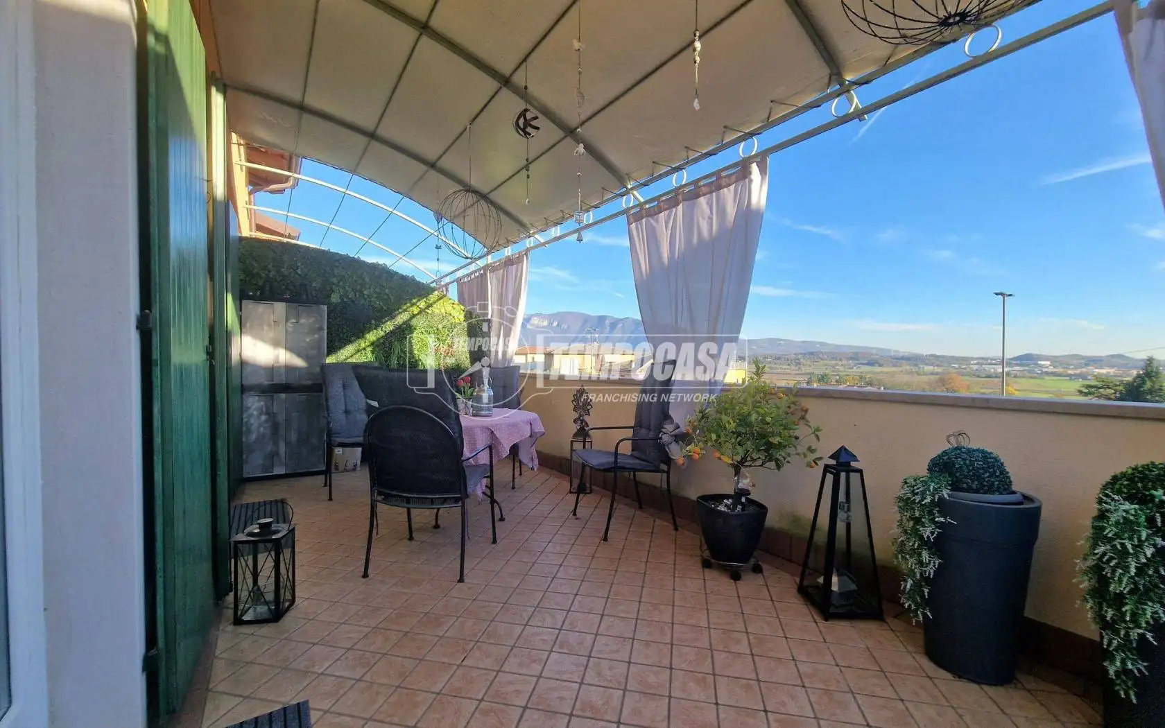 Appartamento in vendita a Caprino Veronese