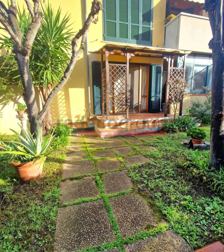 Appartamento in vendita a Livorno