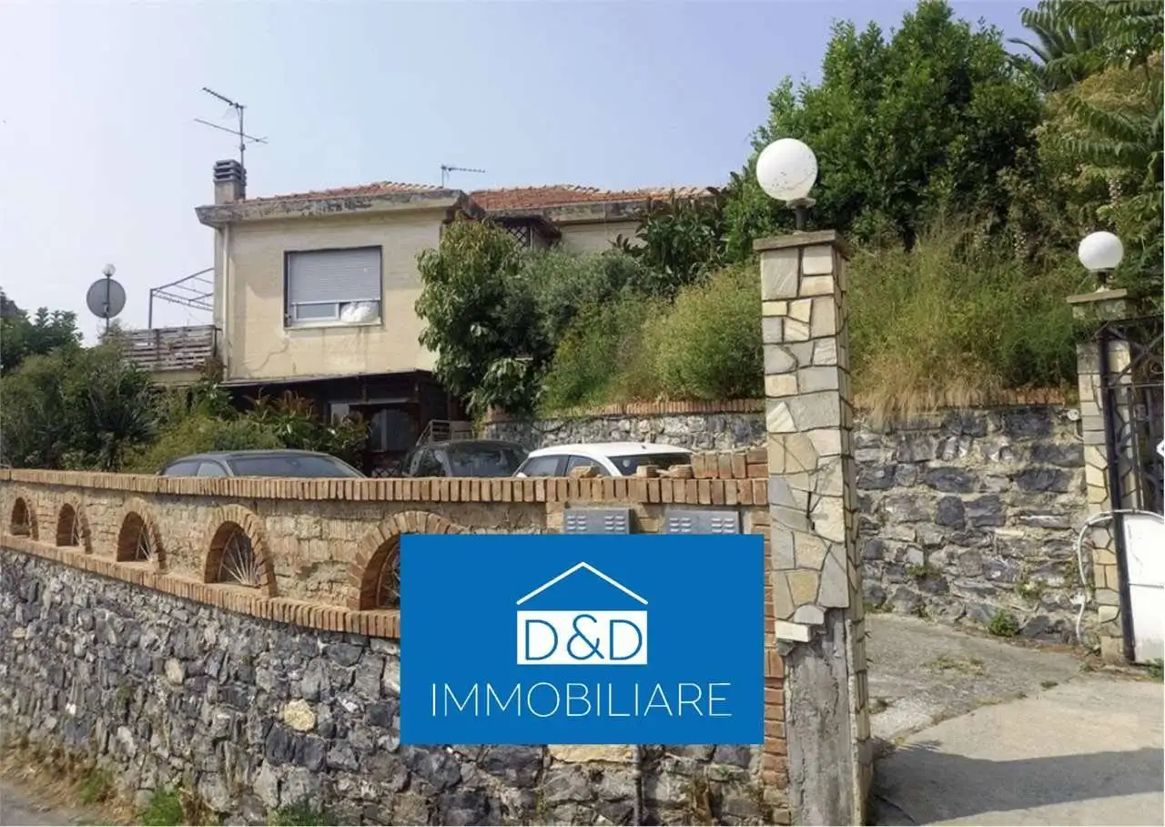 Appartamento in asta a Albenga