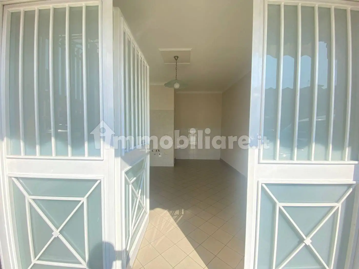 Monolocale via 1 Maggio 3/10, Centro Storico, Giugliano in Campania - foto 3