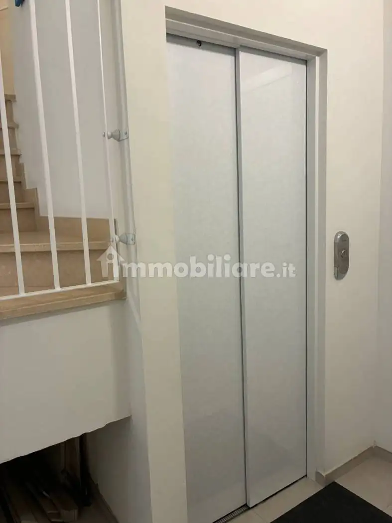 Trilocale nuovo, secondo piano, Centro, San Benedetto del Tronto - foto 2