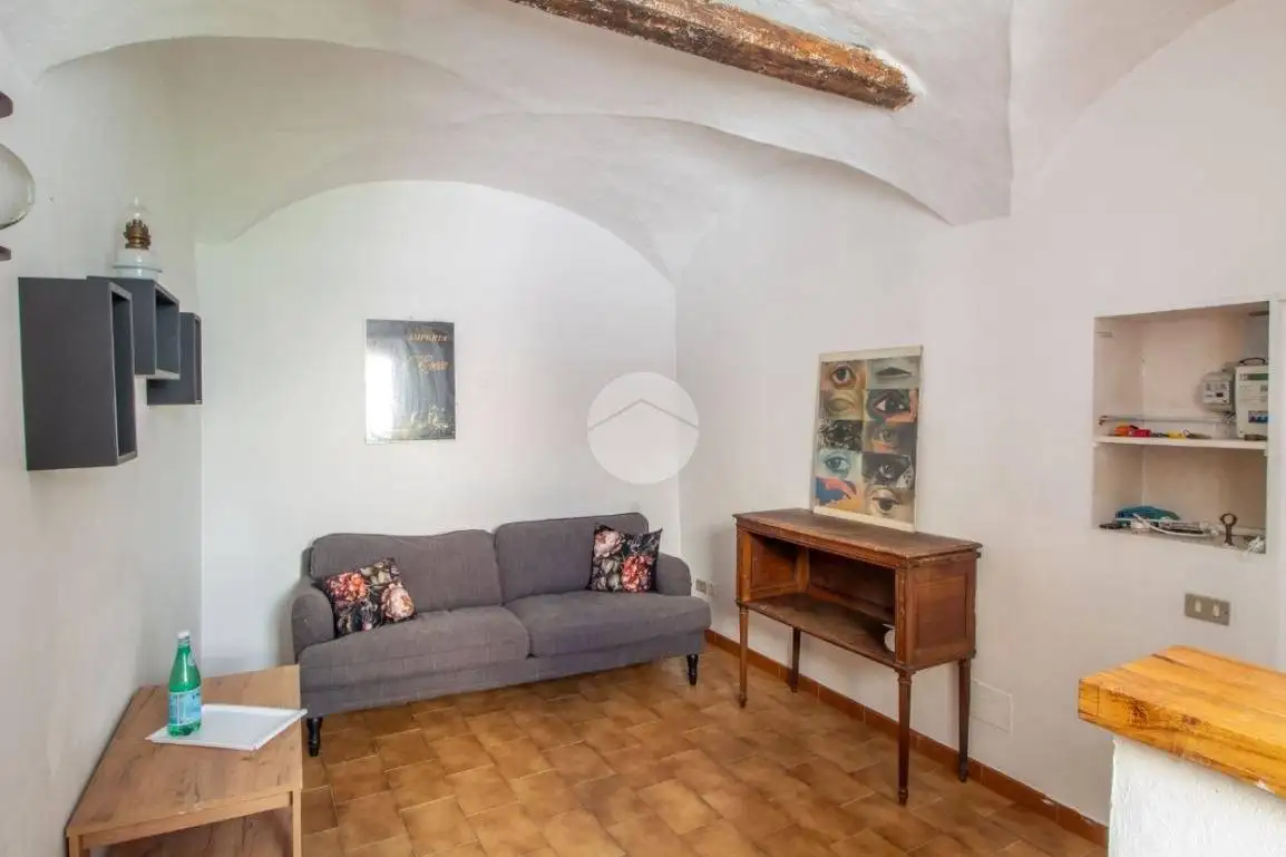 Trilocale via Della Rocca 9, Porto Maurizio, Imperia - foto 5