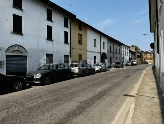 Casa indipendente in asta a Annicco