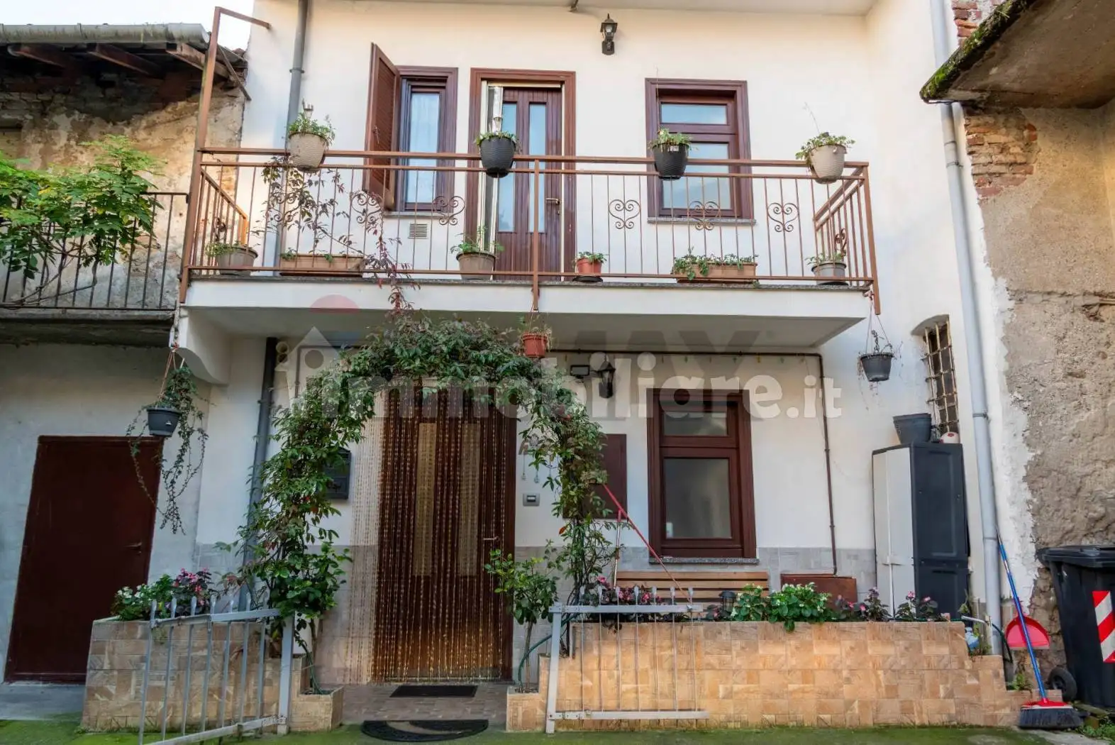 Casa indipendente in vendita a Galliate