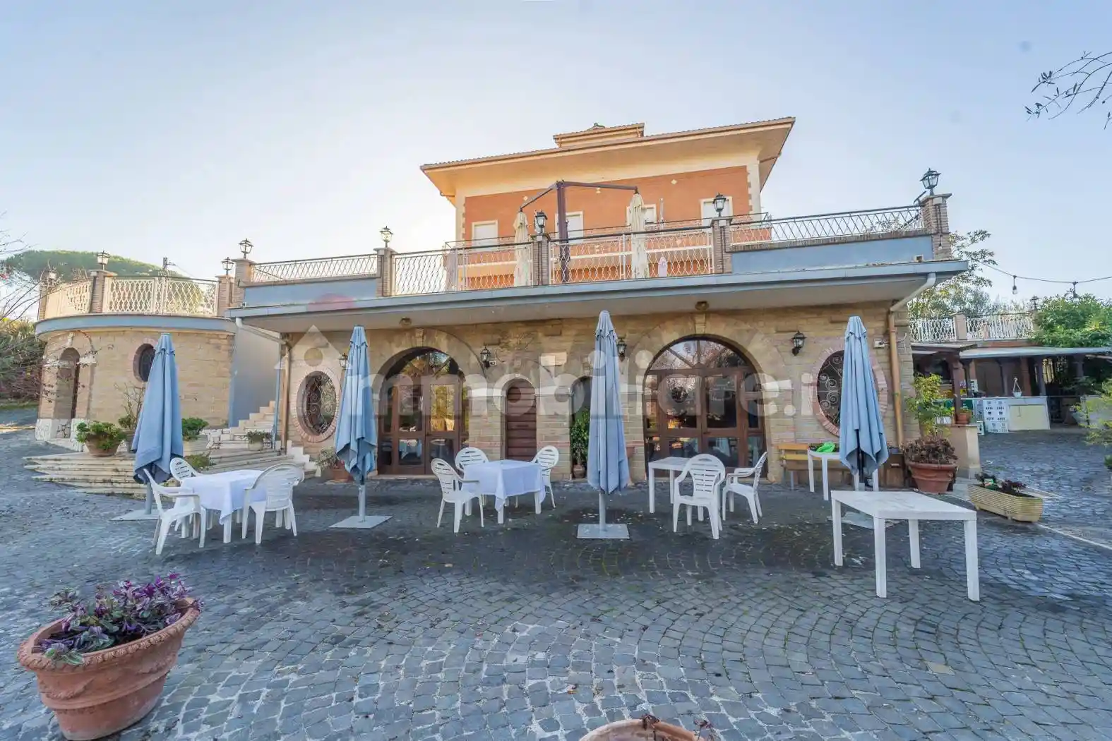 Palazzo - Edificio - foto 2